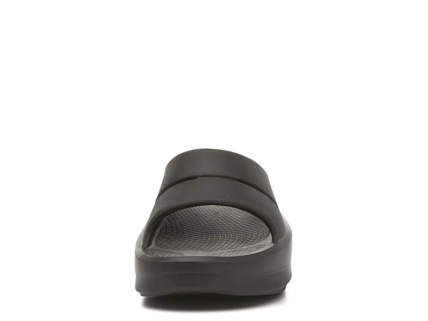 OOFOS OOmega OOahh Wedge Sandal - Women's - Free Shipping | DSW