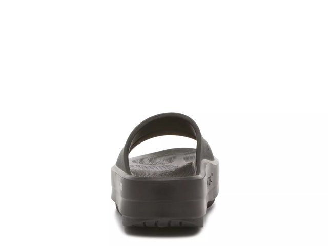 OOmega OOahh Wedge Sandal - Women's