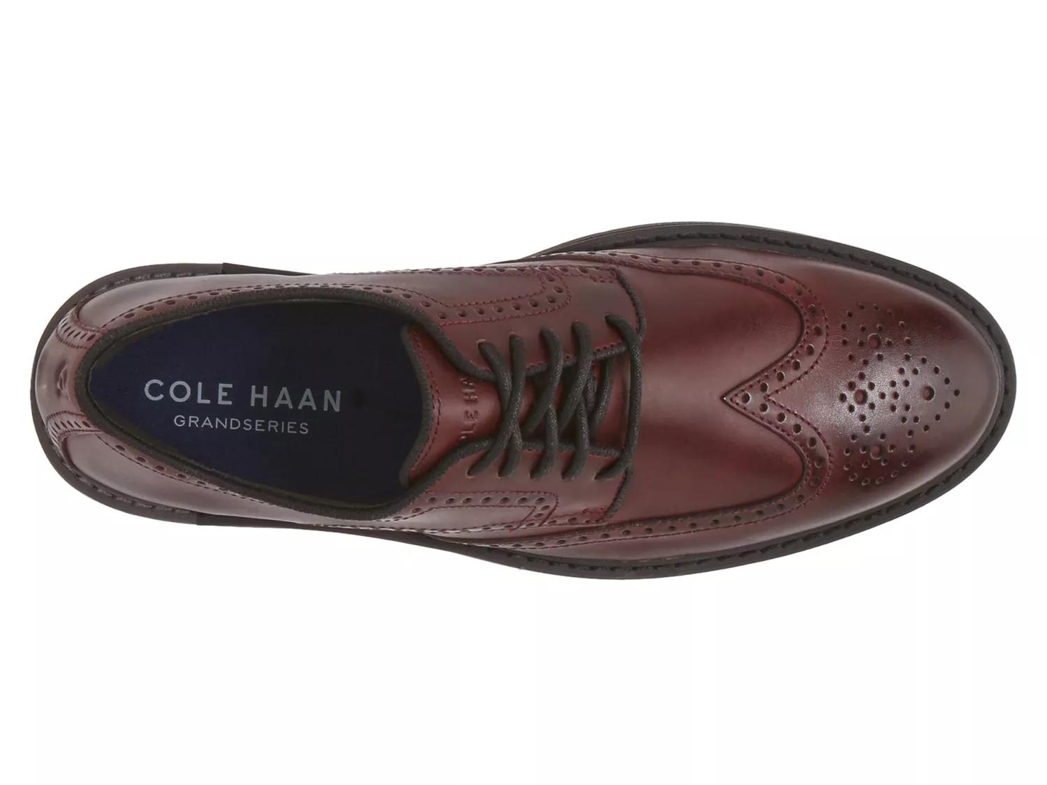 Go-To Wingtip Oxford