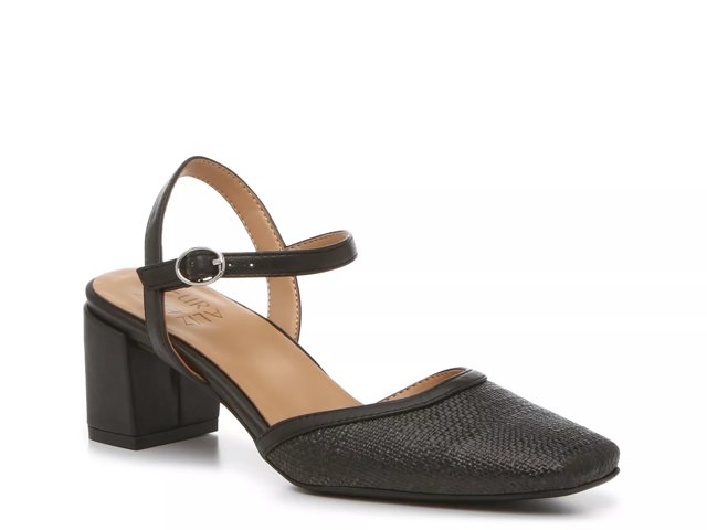 Naturalizer Wave Pump - Free Shipping | DSW
