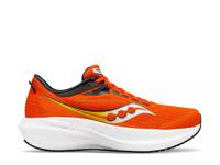 Triumph 21 Running Shoe - Men's Orange view