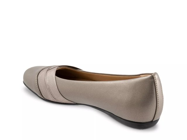 Stella Ballet Flat