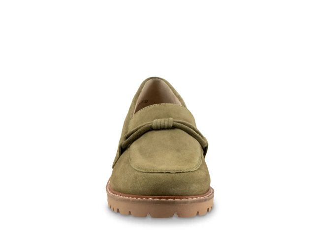 Fiora Loafer