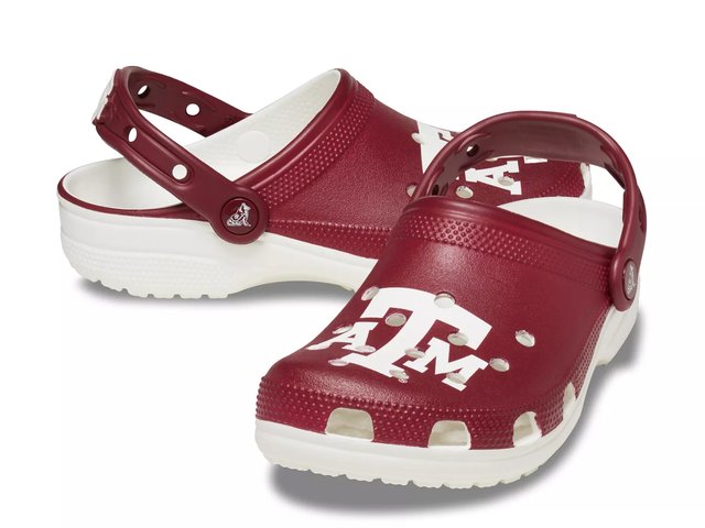 Crocs College Texas A&M Classic Clog - Free Shipping | DSW display picture 1