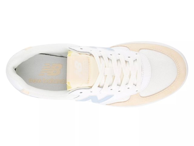 CT300 v3 Court Sneaker