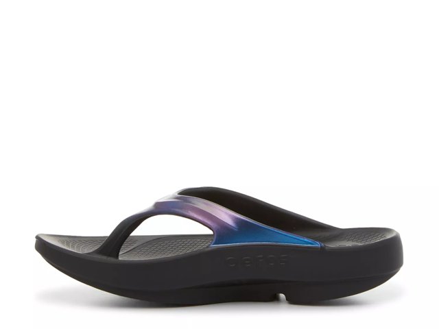 OOlala Luxe Flip Flop - Women's