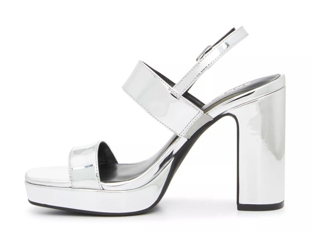 Zoelle Sandal