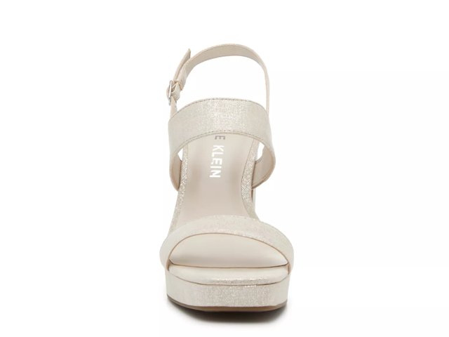 Zoelle Sandal
