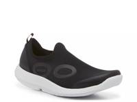 OOmg Sport Slip-On Sneaker - Men's Black view
