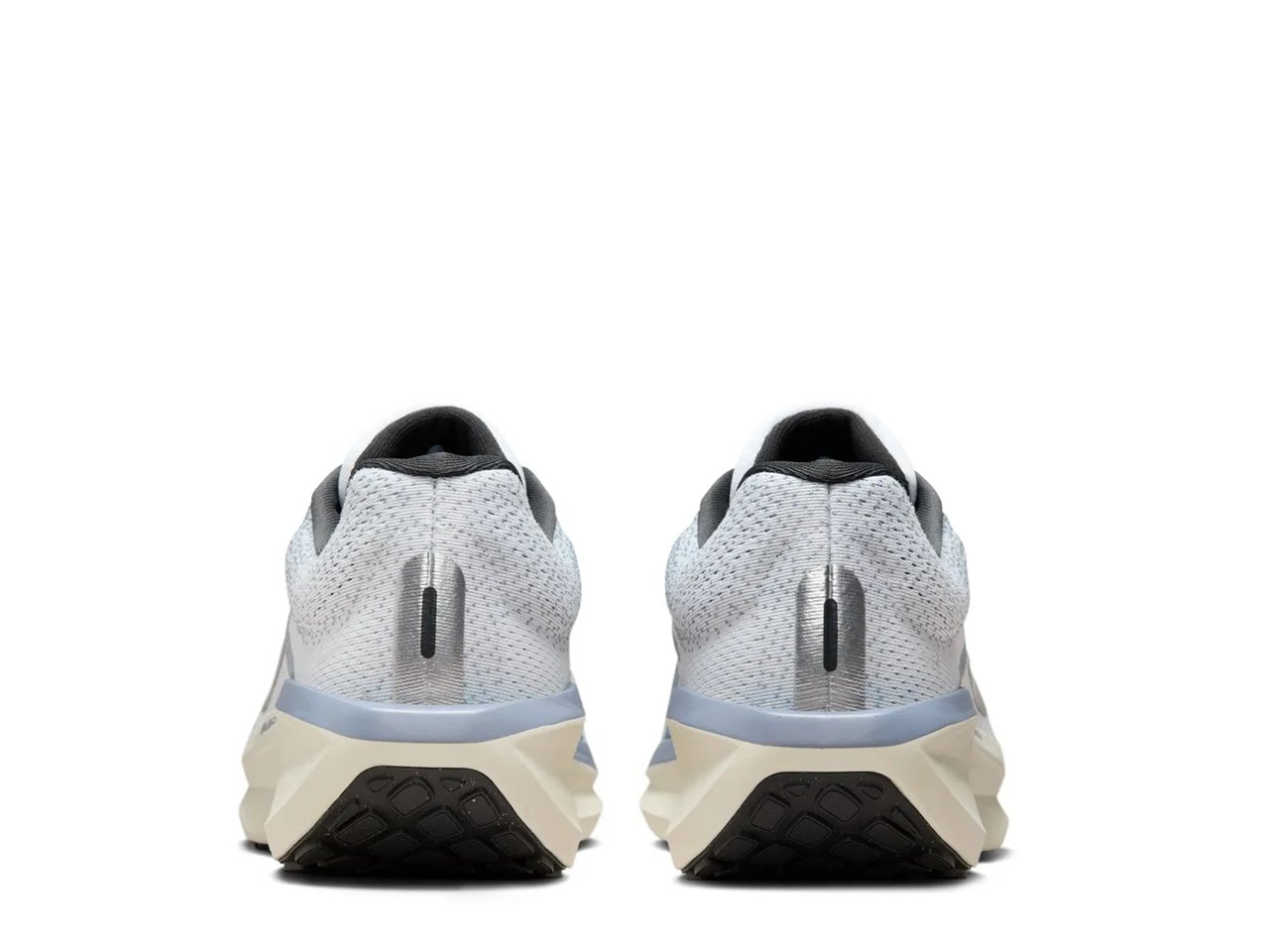 Winflo 11 Running Shoe - Men's