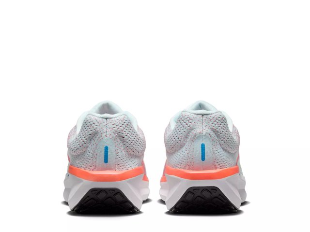 Winflo 11 Running Shoe - Men's