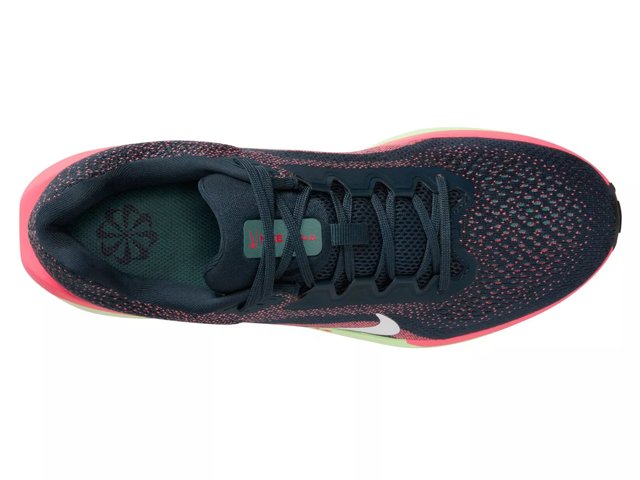 Winflo 11 Running Shoe - Men's