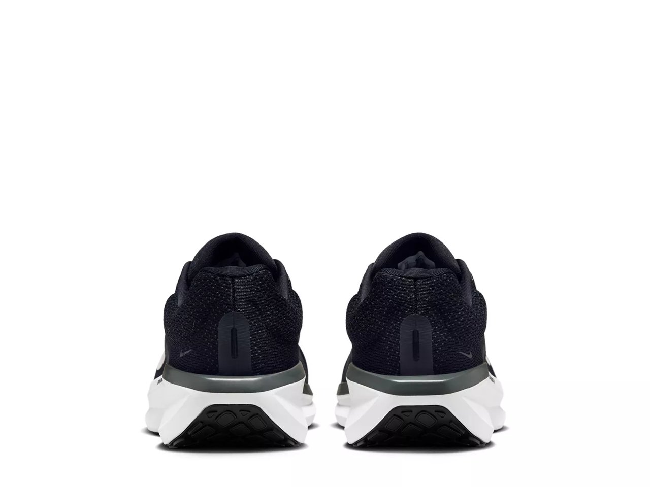 Winflo 11 Running Shoe - Men's