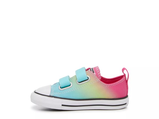 Chuck Taylor All-Star Hyper Bright Easy-On Sneaker - Kids'