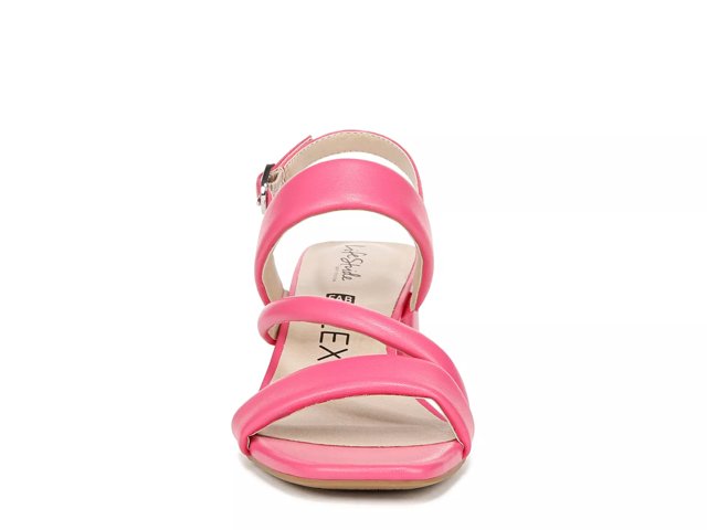 Celia Sandal