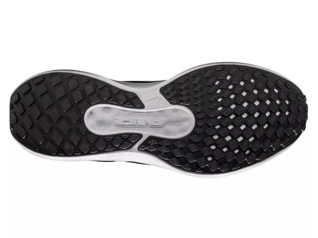 Winflo 11 Running Shoe - Women's