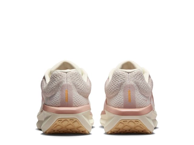 Winflo 11 Running Shoe - Women's