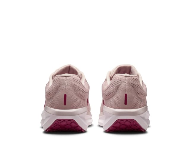 Winflo 11 Running Shoe - Women's