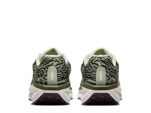 Winflo 11 Running Shoe - Women's