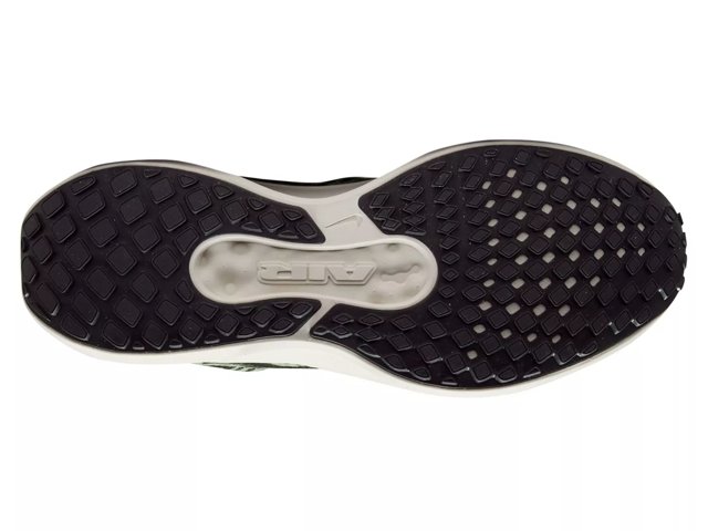 Winflo 11 Running Shoe - Women's