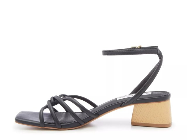Abigail Sandal
