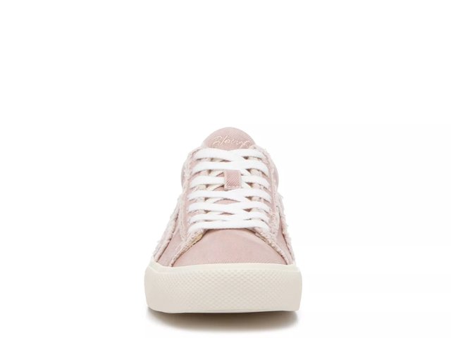 Vaporize Sneaker - Women's