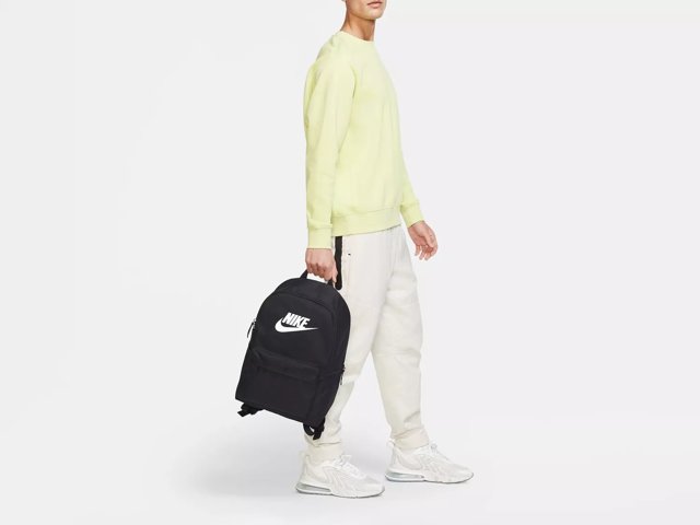 Nike Heritage Backpack - Free Shipping | DSW