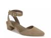 Lisetta Pump Khaki view