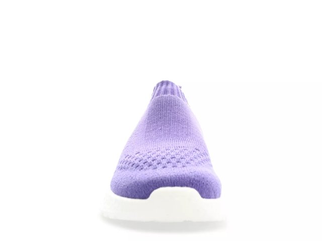 B10 Unite Slip-On Sneaker