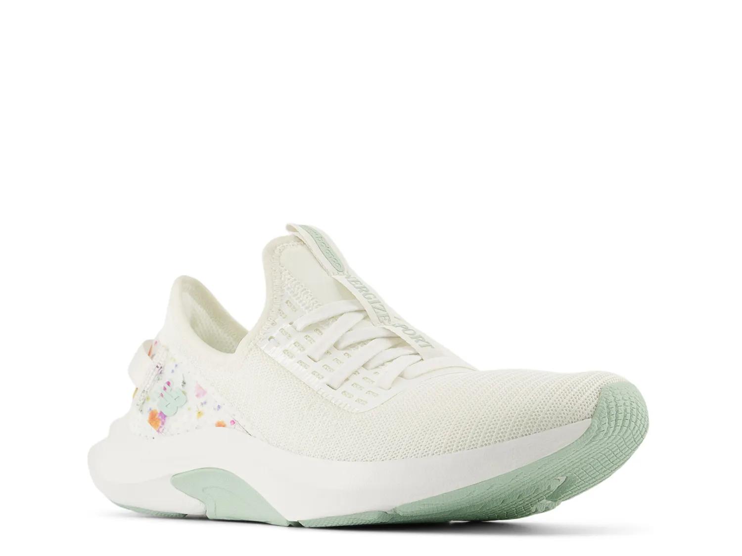 DynaSoft Nergize Sport v2 Sneaker - Women's - image 2