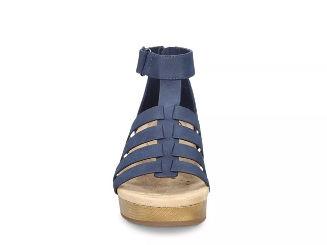 Runa Fisherman Sandal