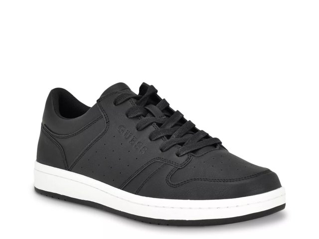 Lensa Sneaker