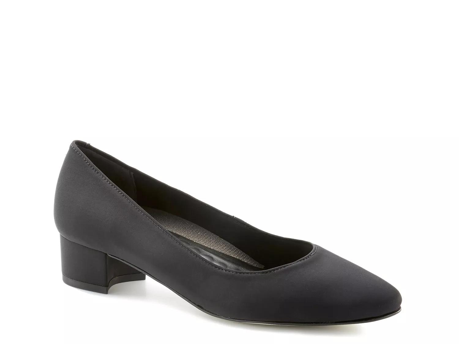 Heidi Pump - image 3