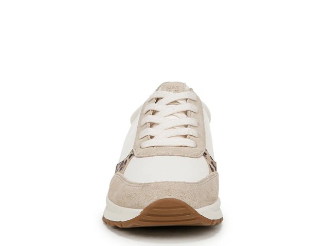 Shay Sneaker