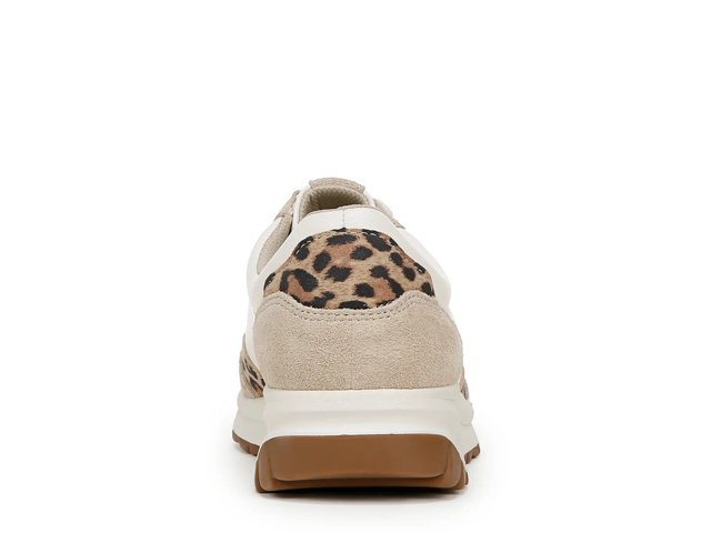 Shay Sneaker