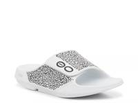 OOahh Sport Flex Slide Sandal - Men's White/Black Labyrinth Print view