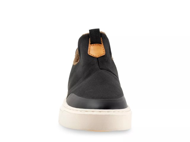 Cial Slip-On Sneaker