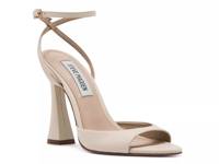 Beki Sandal Beige Patent Leather view