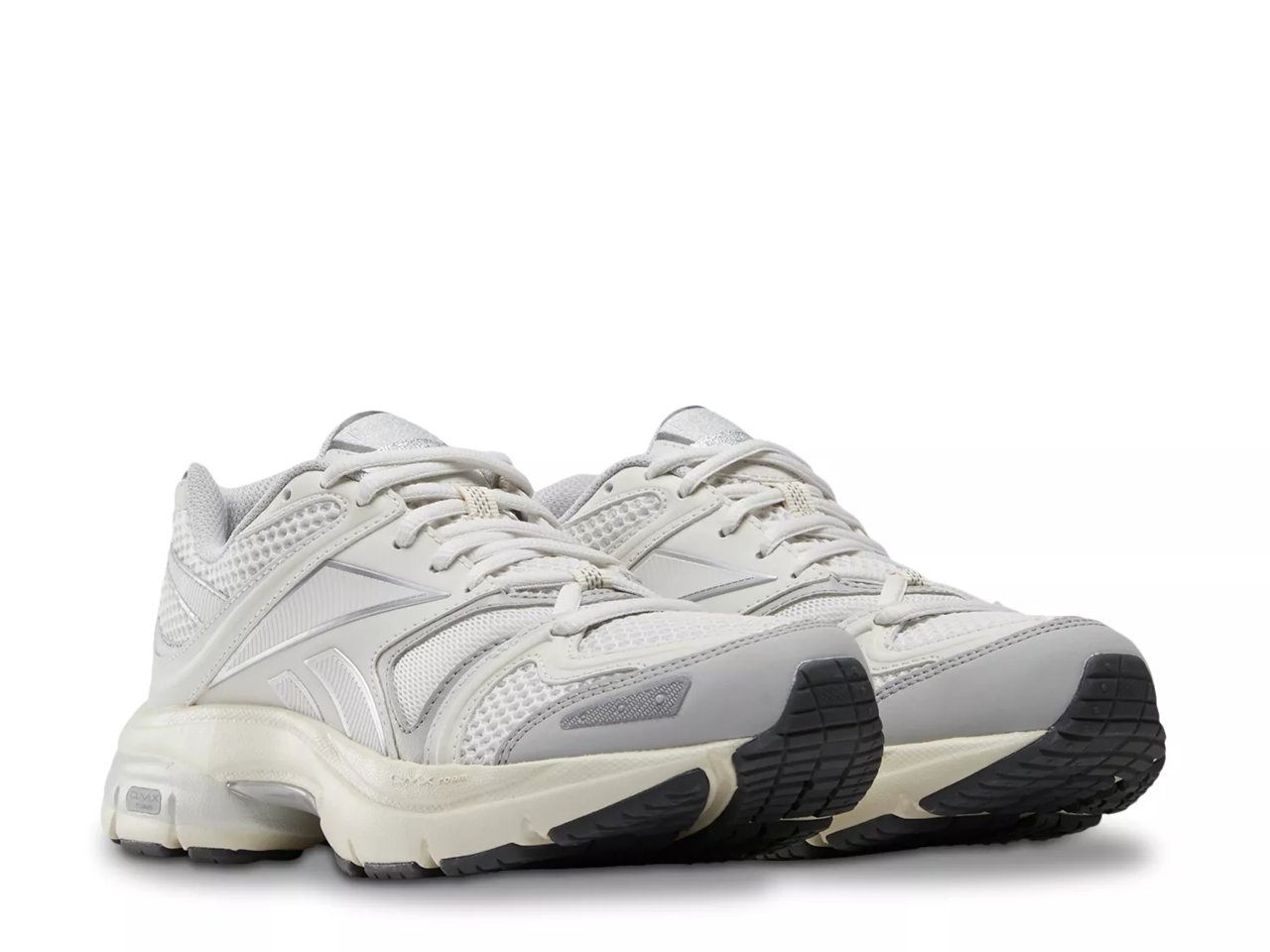 Premier Road Plus VI Sneaker - Women's