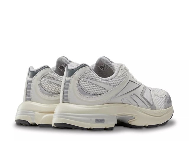 Premier Road Plus VI Sneaker - Women's