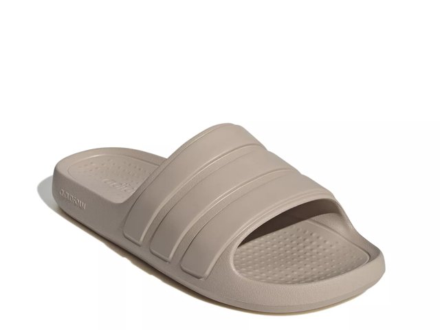 Adilette Flow Slide Sandal