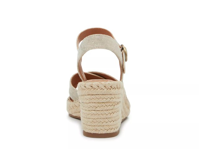 Casstin Wedge Sandal