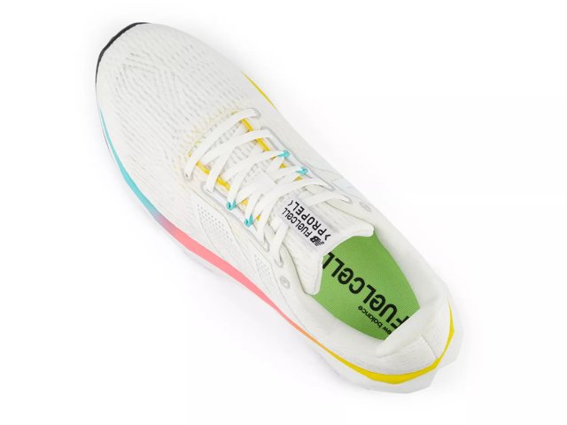 New Balance FuelCell Propel v5 Running Shoe - Men's - Free