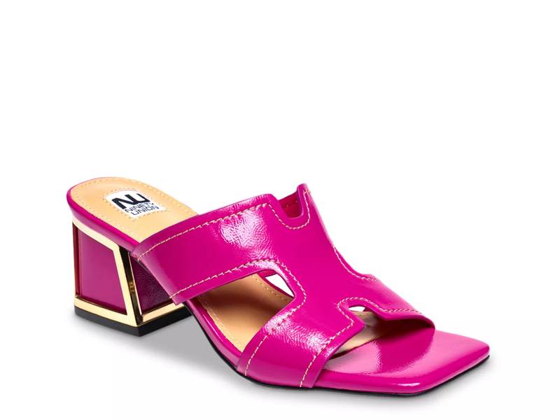 Bright Sandal