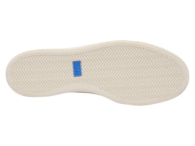 Pursuit Sneaker - Women's