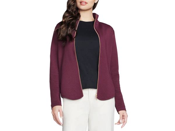 Click to shop women's activewear & apparel at DSW Designer Shoe Warehouse.