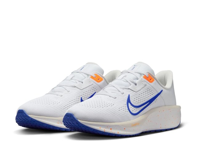 Quest 6 Running Shoe - Women's