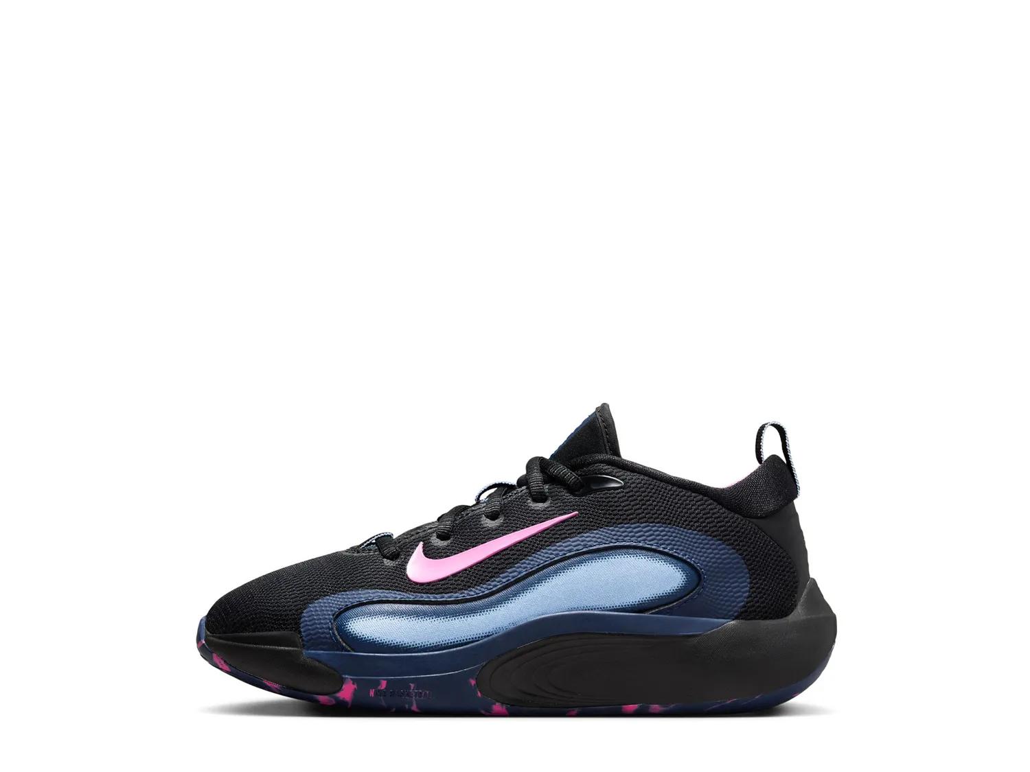 IsoFly Basketball Shoe - Kids'