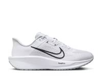 Quest 6 Running Shoe - Men's White view