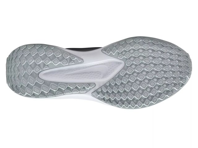 Quest 6 Running Shoe - Men's